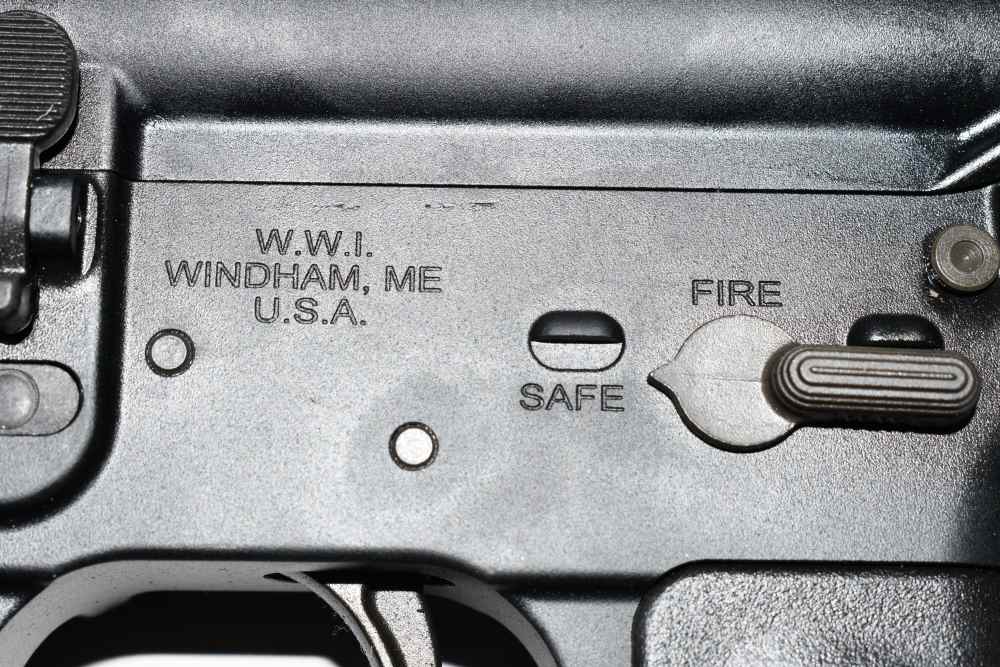 Wonderful Windham Weaponry WW-15 AR-15 Semi Auto Rifle 300 Blackout W Case-img-27
