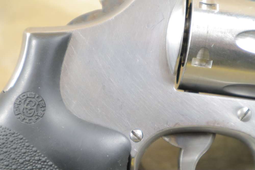Smith & Wesson Model 64-6 .38Special Penny Bid NO RESERVE-img-17