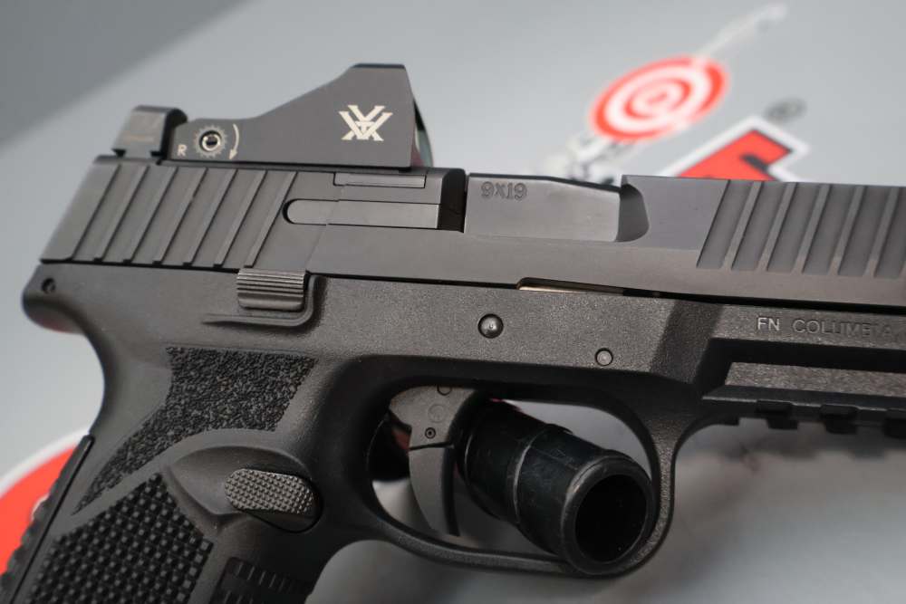 FNH 509 Tactical OR 4.5" 9mm w/Soft Case & Optic -img-11
