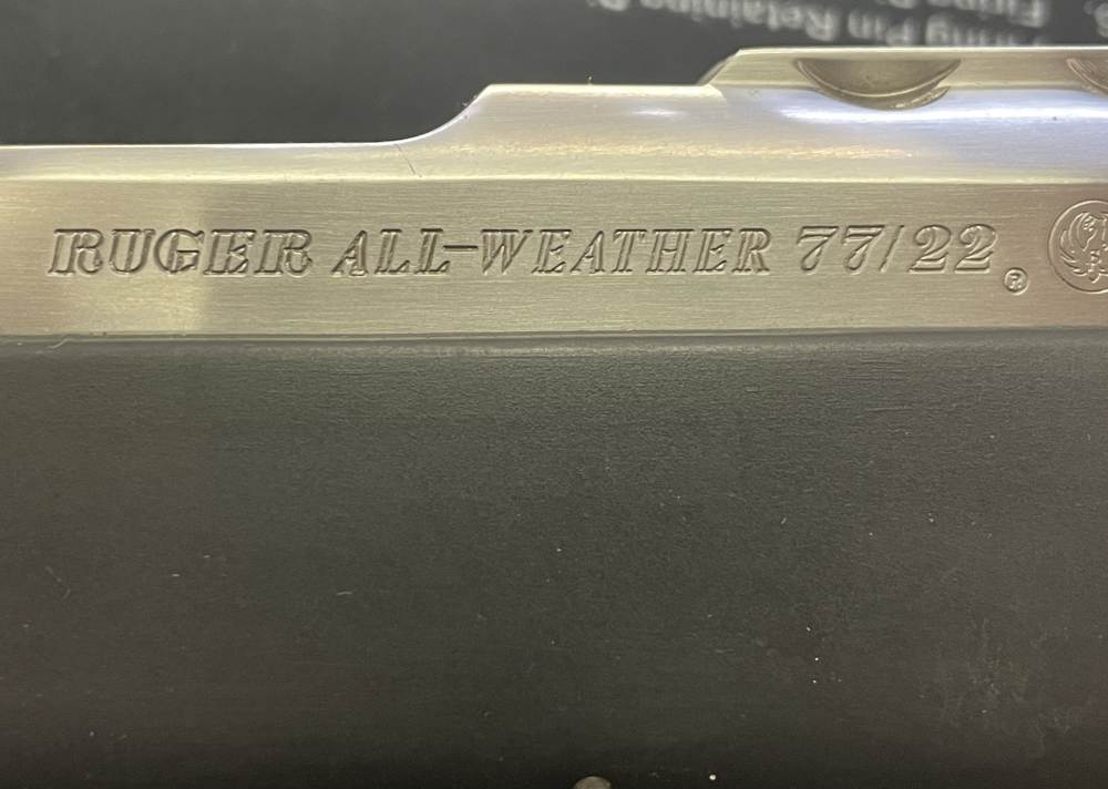 1993 - Ruger All Weather 77/22 22LR SS BOAT PADDLE ZYTEL STOCK - EXCELLENT-img-1