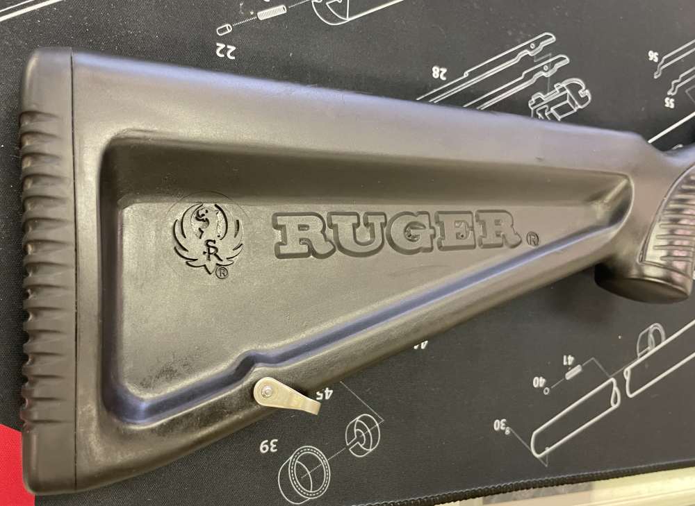 1993 - Ruger All Weather 77/22 22LR SS BOAT PADDLE ZYTEL STOCK - EXCELLENT-img-3