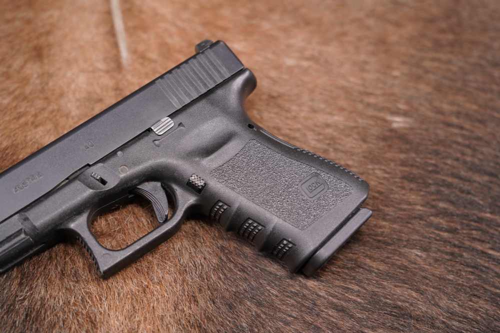 Glock 23 G23 Gen 3 .40 S&W 4.02” Striker Fired Semi Auto Pistol-img-3