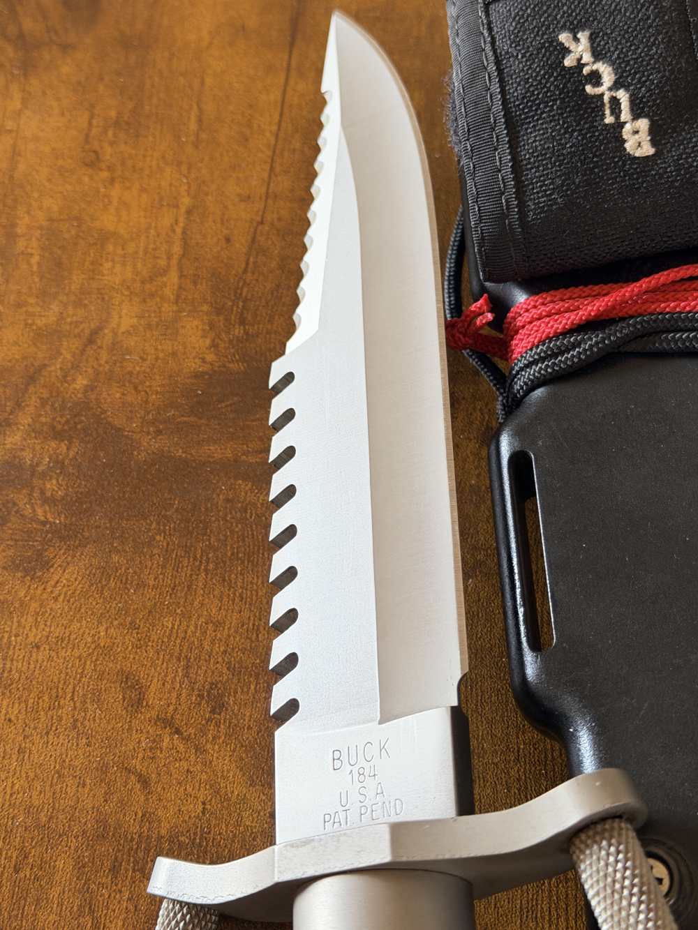 US BUCKMASTER MODEL 184 SURVIVAL KNIFE wth ORIGINAL BUCK SCABBARD & COMPASS-img-3