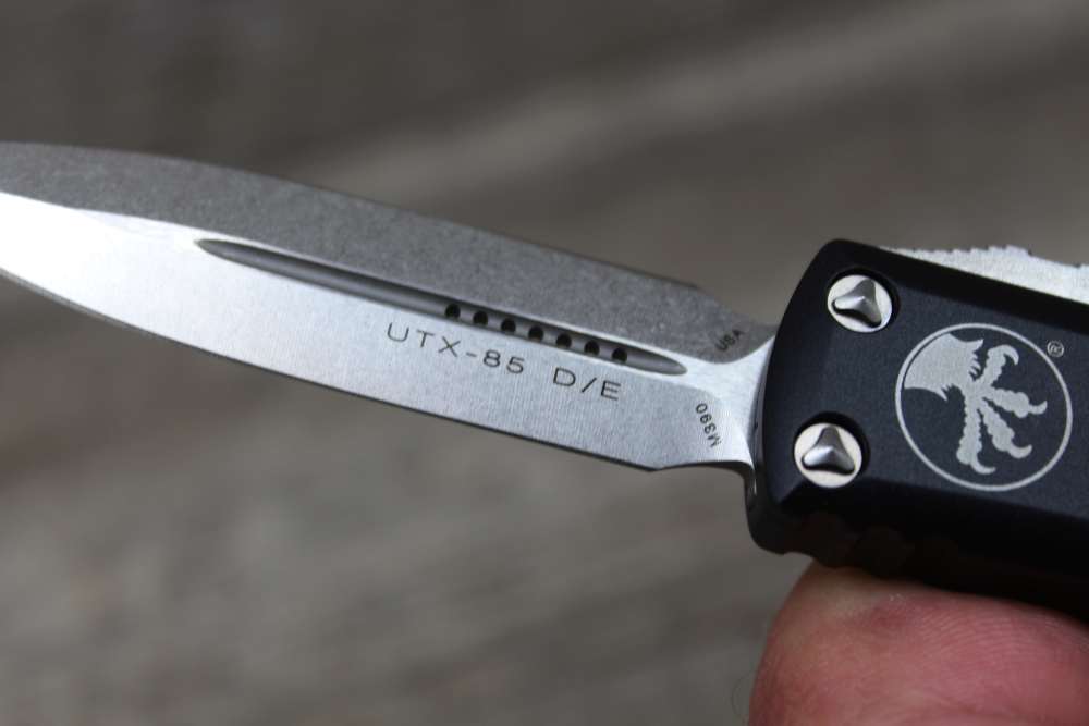Microtech  UTX-85 D/E Black 3" OTF 06/2022 Mint-img-13