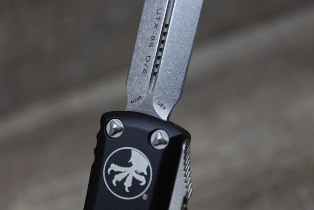 Microtech  UTX-85 D/E Black 3" OTF 06/2022 Mint-img-15