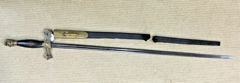 Civil War Sword, Militia, with a fullered fighting blade-img-3