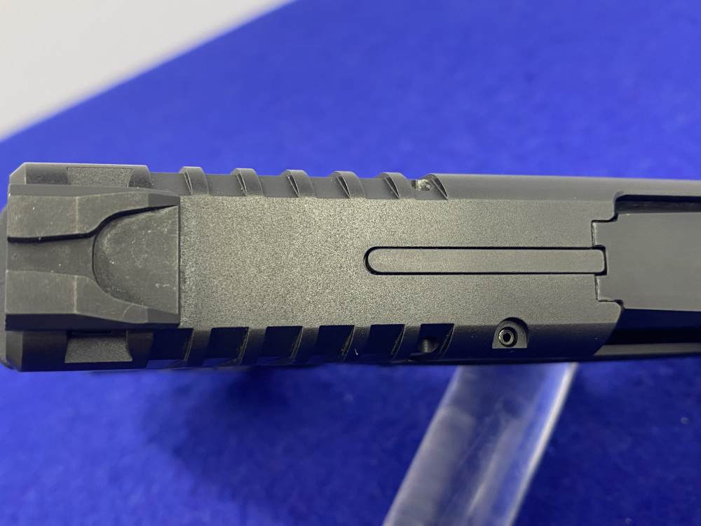 Springfield Armory XD-S 3.3" 9mm Black 3.3" *8 MAGS & HOLSTER BUNDLE*-img-20