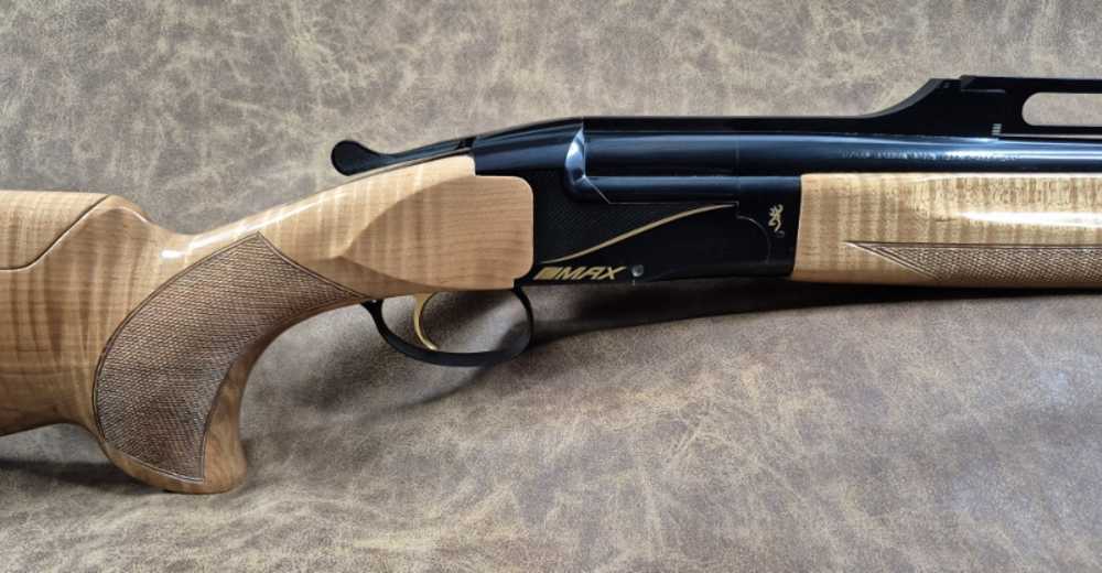 NIB BROWNING BT-99 MAX MAPLE 12GA 32" CASE-img-2