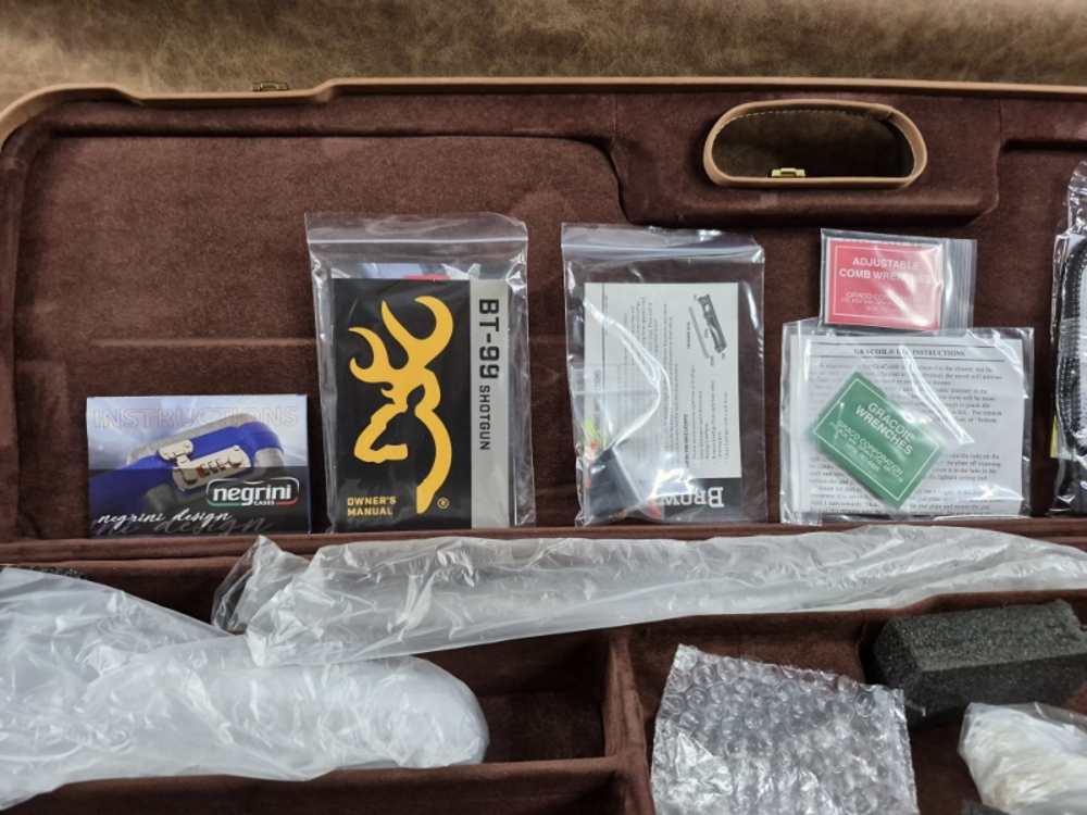 NIB BROWNING BT-99 MAX MAPLE 12GA 32" CASE-img-18