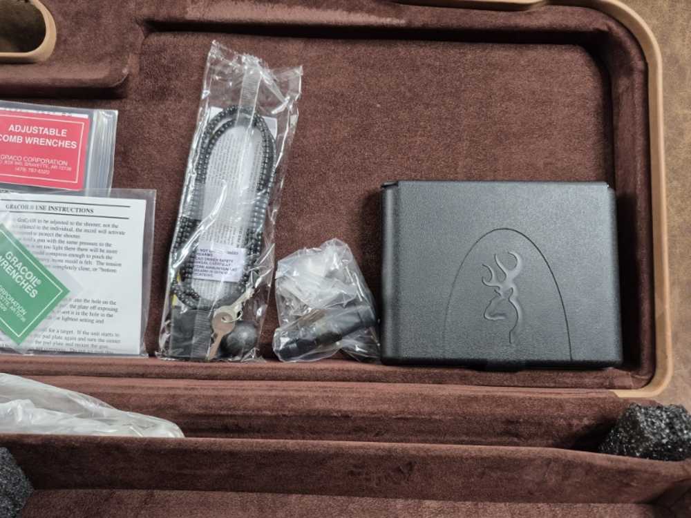 NIB BROWNING BT-99 MAX MAPLE 12GA 32" CASE-img-19