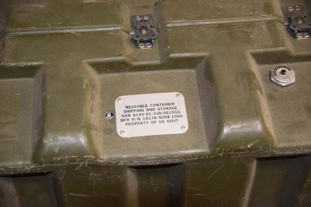 MILITARY SURPLUS HARDIGG STORAGE CONTAINER 44x24x16 JOB BOX CASE ARMY-img-1
