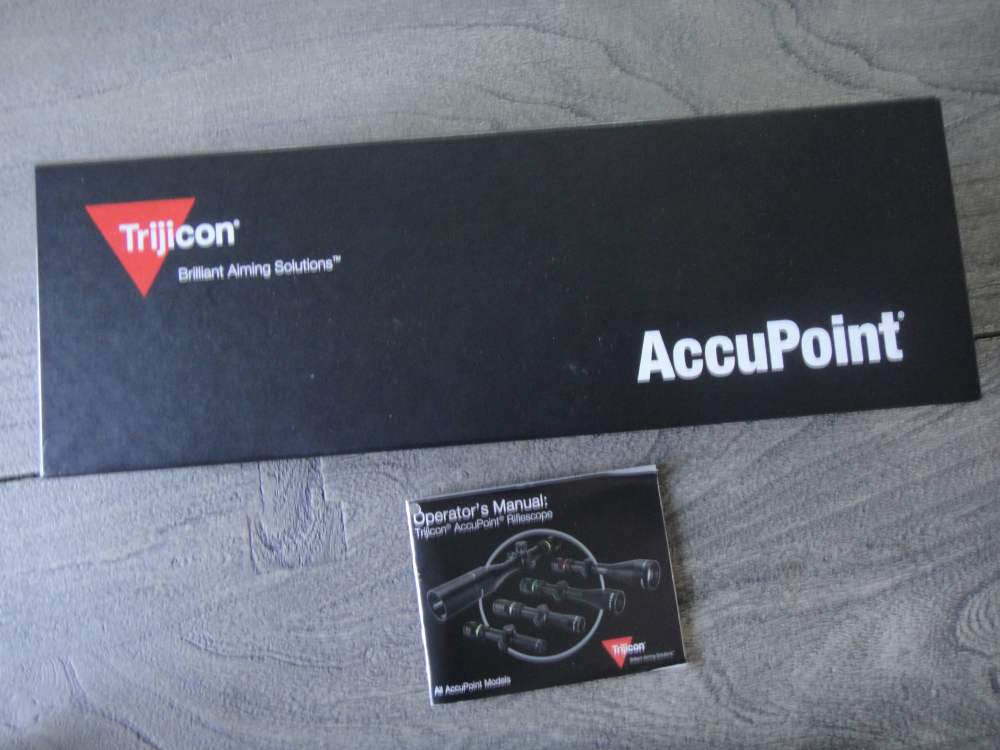 Trijicon AccuPoint Rifle Scope 1-4X24mm 30mm Green Triangle Matte Black-img-32