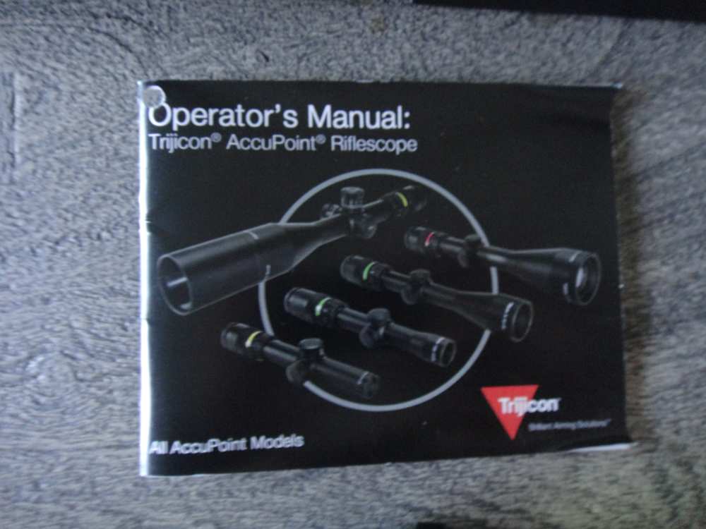 Trijicon AccuPoint Rifle Scope 1-4X24mm 30mm Green Triangle Matte Black-img-30