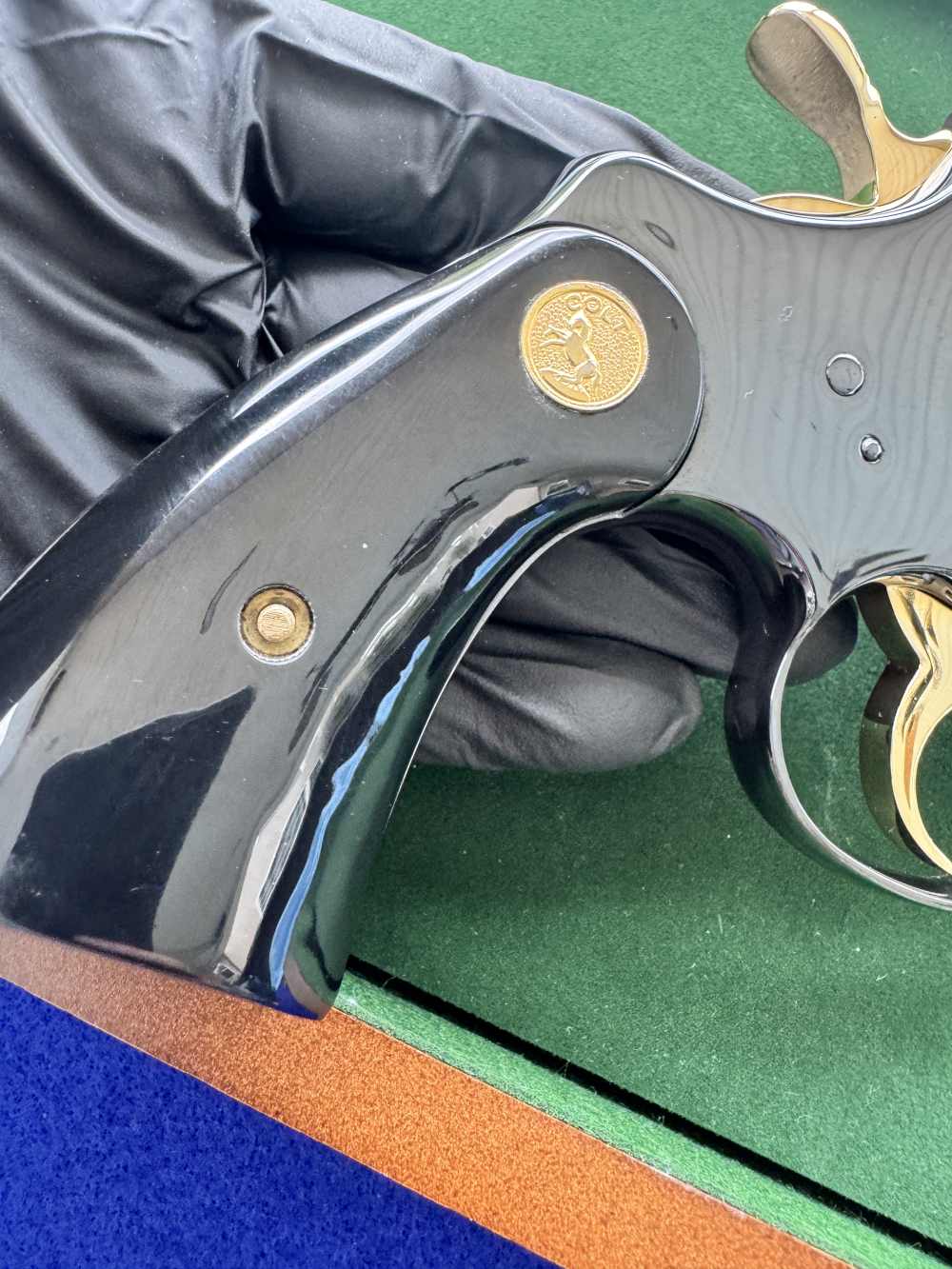 Mint 1968 Colt Python .357 Mag 4" VR Brite Blue Gold Accents C&R-img-16