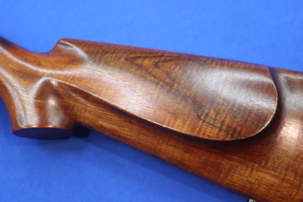 Ruger Model NO.3 Rifle 45-70 GOVT 22" Deluxe Walnut 1981 MFG Case Colored 3-img-2