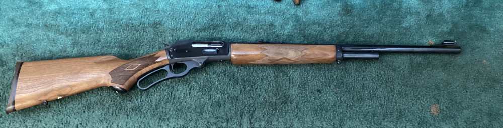 Pre-owned  Marlin 1895 lever action rifle in .45-70-img-1