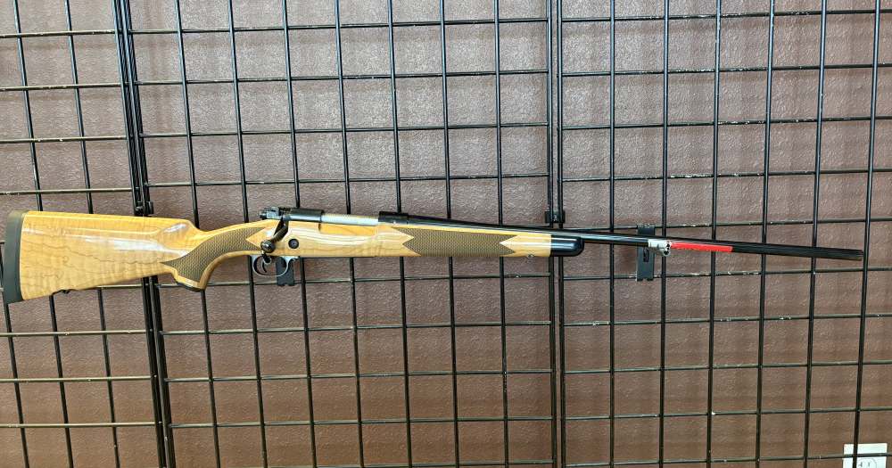 Winchester Model 70 Super Grade Maple, 264 Win Mag, 26" Barrel-img-0