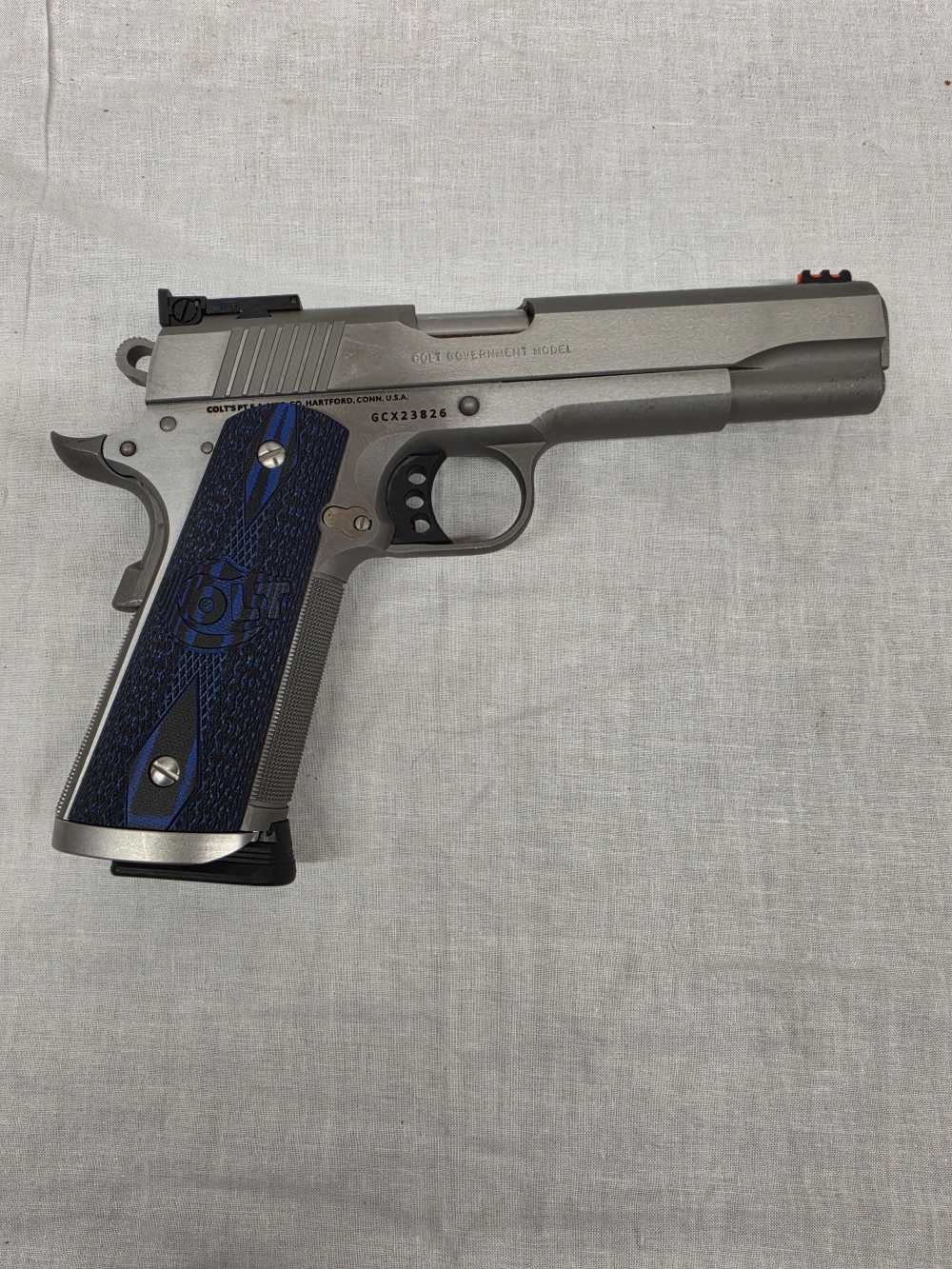 COLT GOLD CUP TROPHY GOVERNMENT MODEL 45 ACP w/BOX-img-0