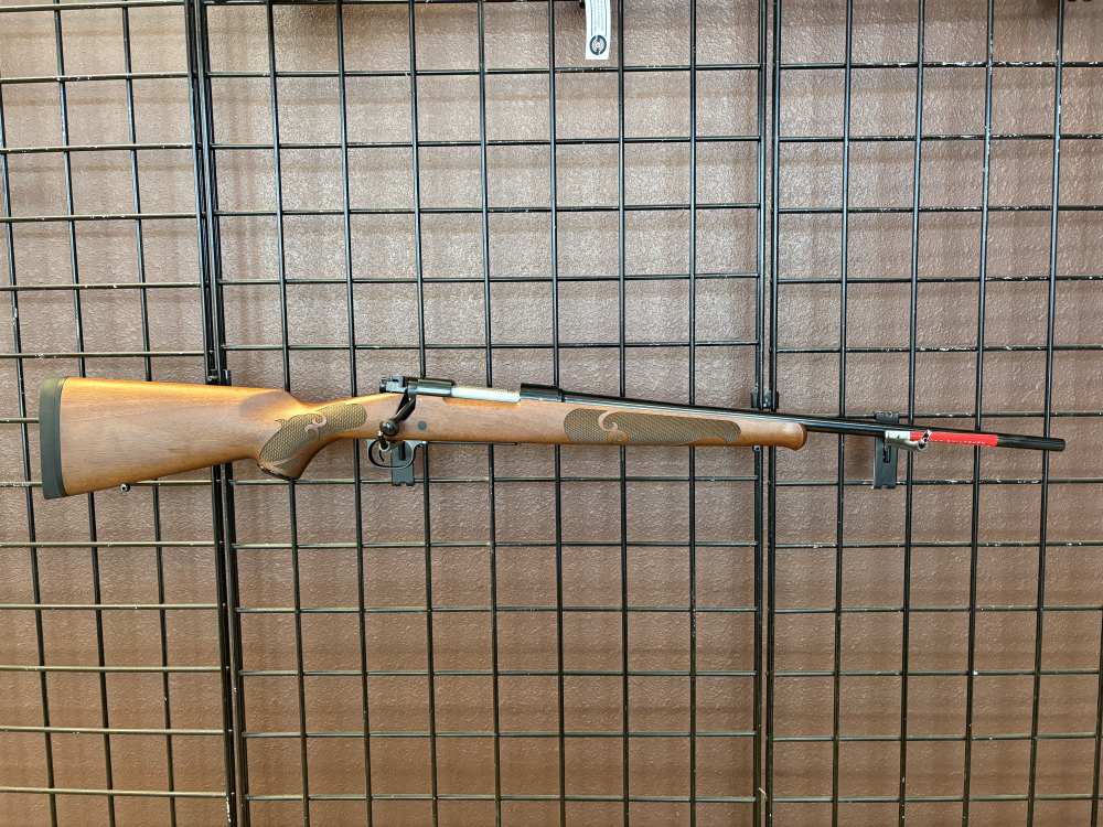 Winchester Model 70 Featherweight, 243 Win, 22" Barrel, Walnut-img-0