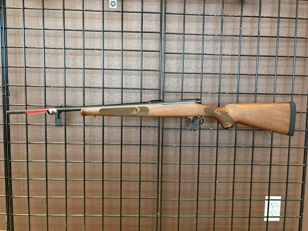 Winchester Model 70 Featherweight, 243 Win, 22" Barrel, Walnut-img-1