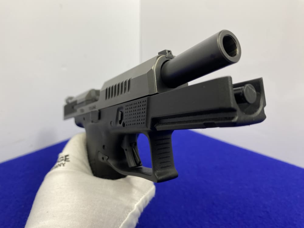 2021 CZ P-10 C 9mm Black 4" *AMAZING COMPACT-SIZE STRIKER-FIRED HANDGUN*   -img-32