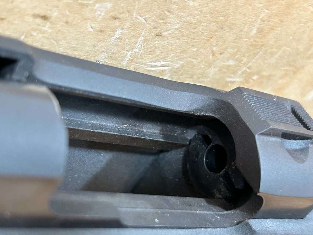 RUGER 77/17 17 HMR 29746-img-19