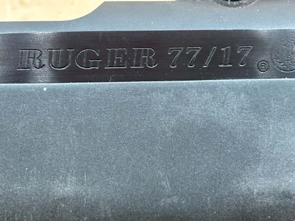 RUGER 77/17 17 HMR 29746-img-3