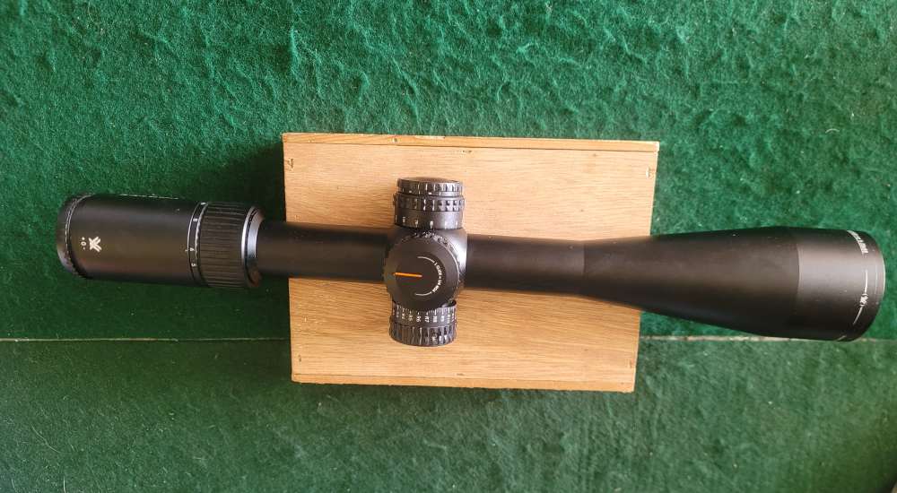 Vortex Viper PST Gen II 5-25×50mm EBR 4 lit Reticle-img-1