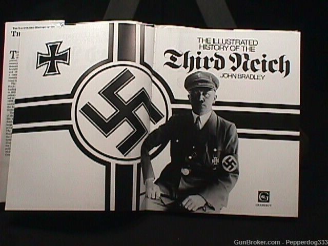 The Illustrated History of The Third Reigh Complete with Jacket-img-3