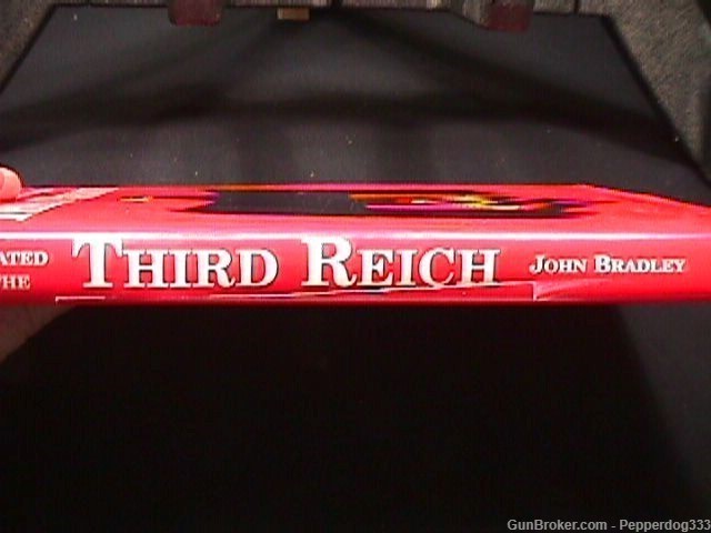 The Illustrated History of The Third Reigh Complete with Jacket-img-2