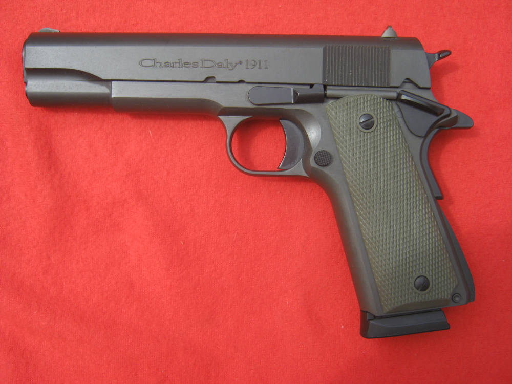 CHARLES DALY 1911 45acp, 2 mags, New Condition, NO RESERVE-img-10