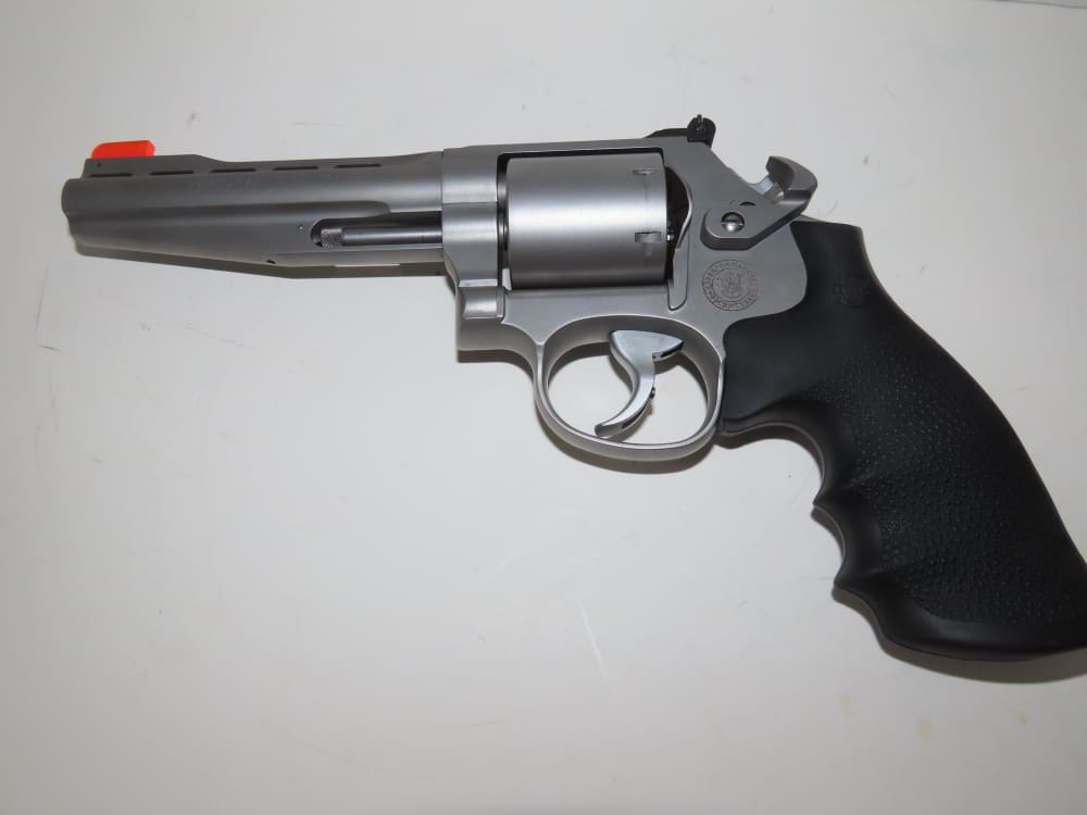 Smith and Wesson 686 PC with 5 inch Vented Rib-img-5