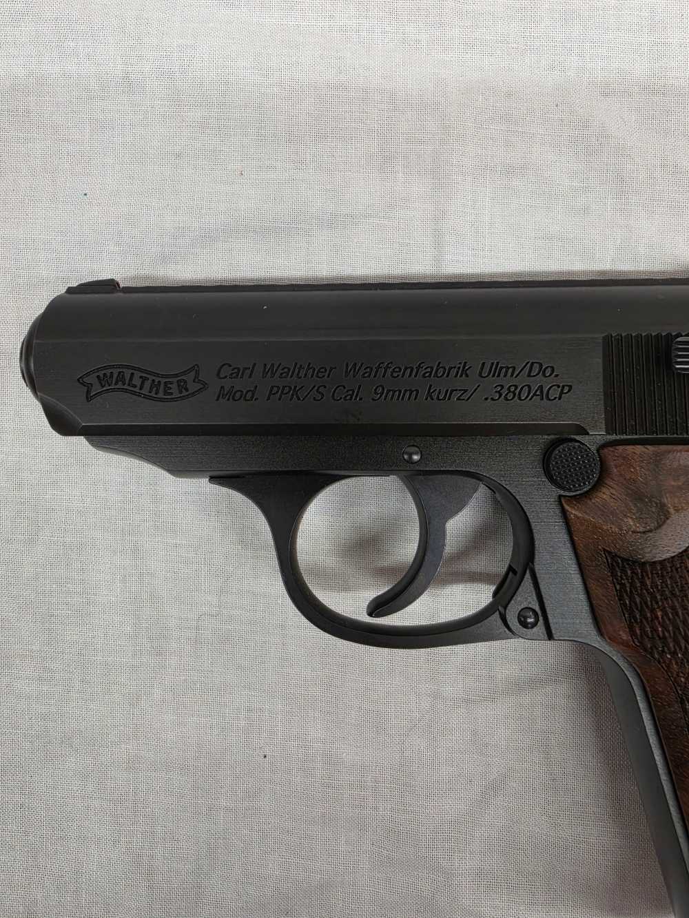 WALTHER PPK/S 380 ACP w/BOX-img-5
