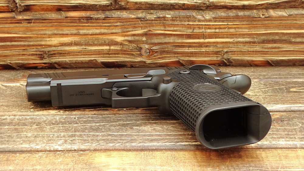 Nighthawk Custom BOB MARVEL COMMANDER DS IOS 9mm-img-6