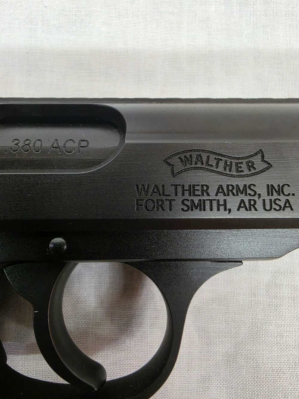 WALTHER PP BLACK 380 ACP w/BOX-img-4