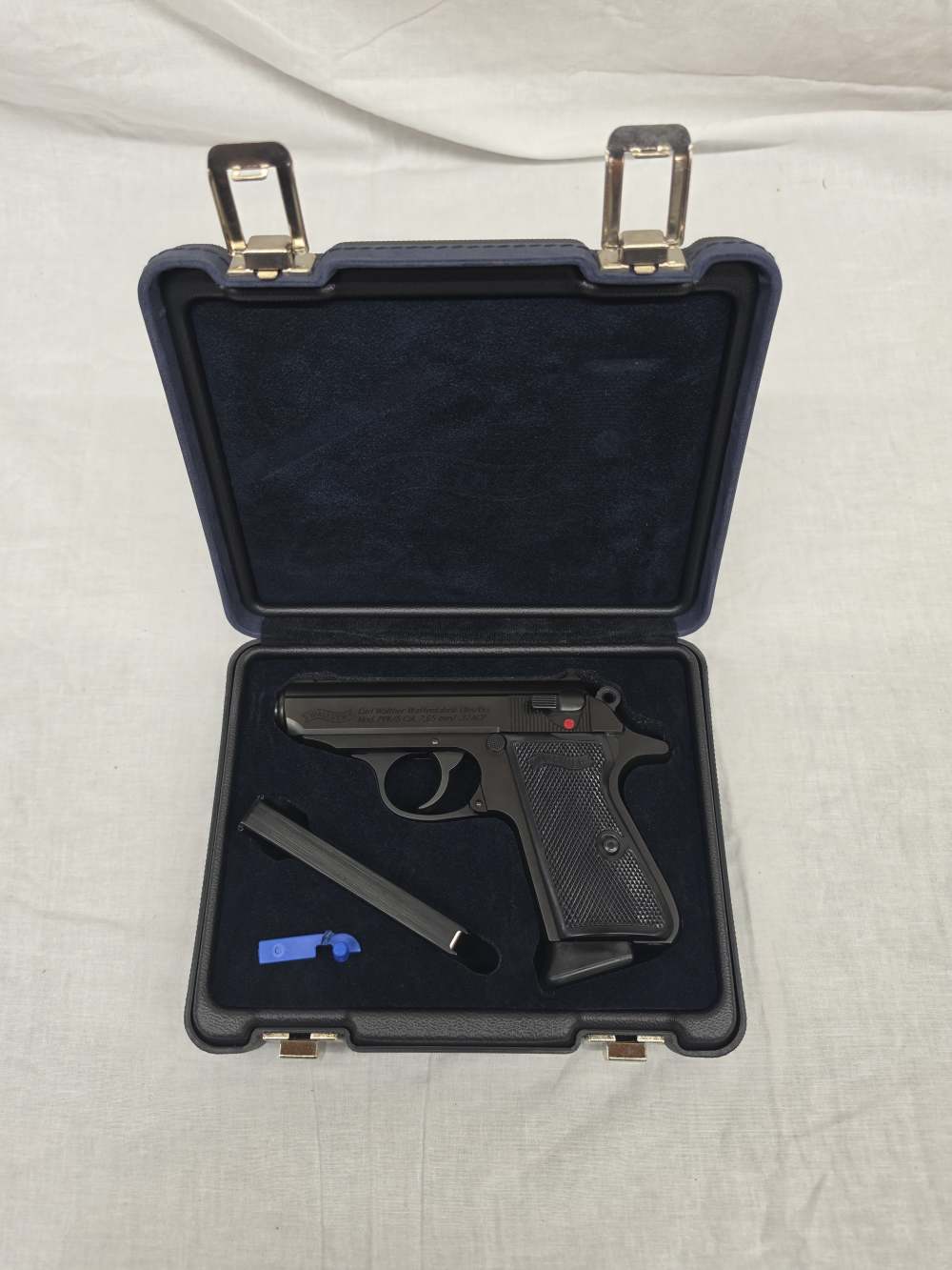 WALTHER PPK/S 32 ACP BLACK w/BOX-img-8