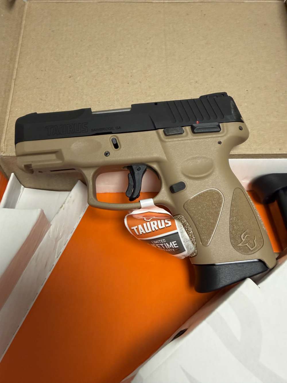 Taurus G2C, 9mm, 3.2", Tan Polymer Grip/Frame, Black Finish, 12 Rds-img-1