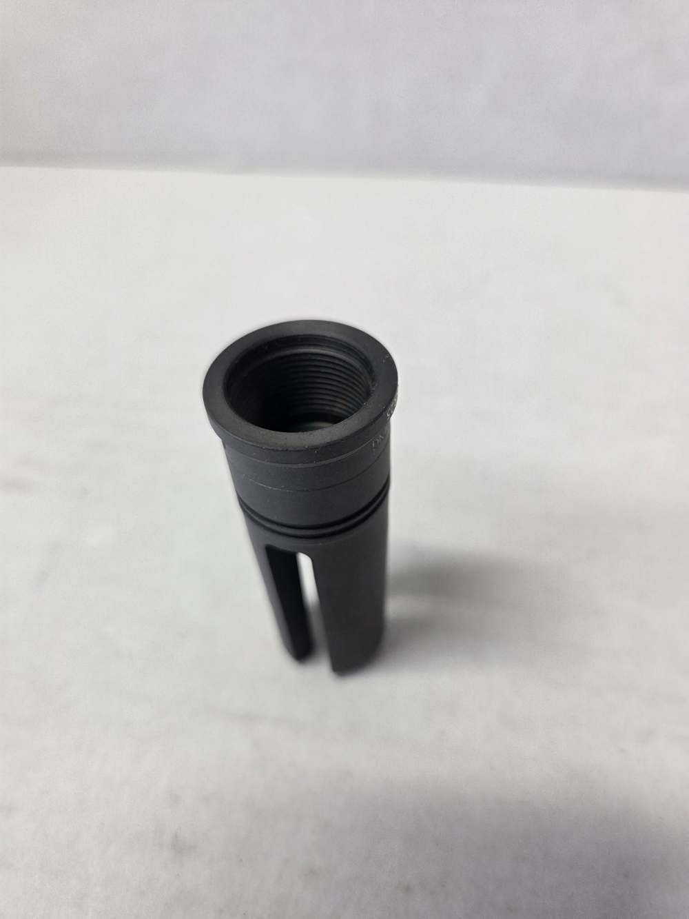 Surefire flash hider model SF3P-762-SR25 Knights armorment free shipping -img-4