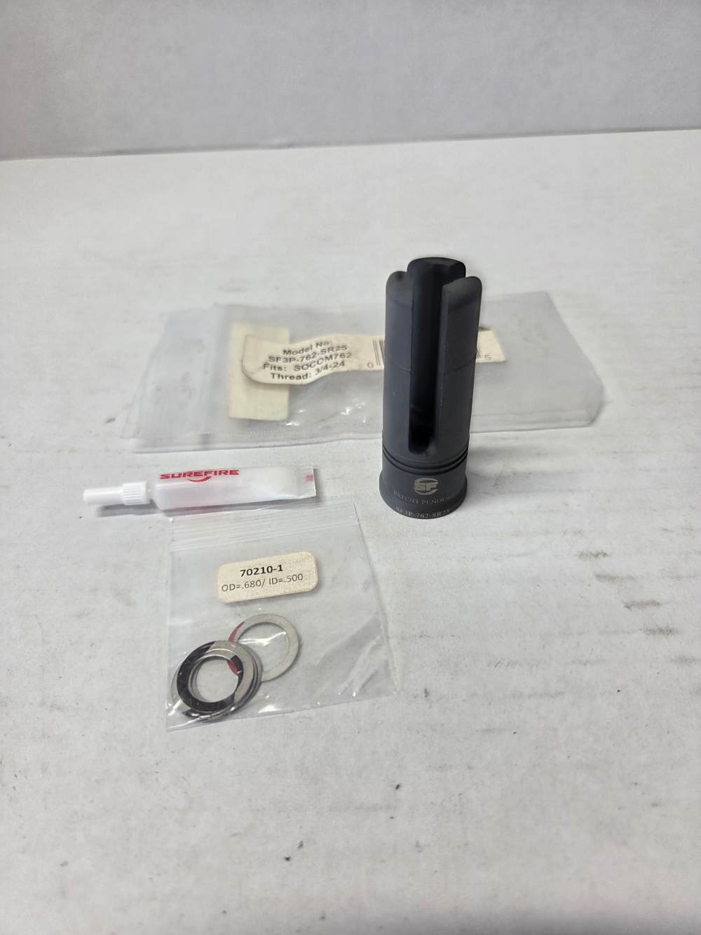 Surefire flash hider model SF3P-762-SR25 Knights armorment free shipping -img-0