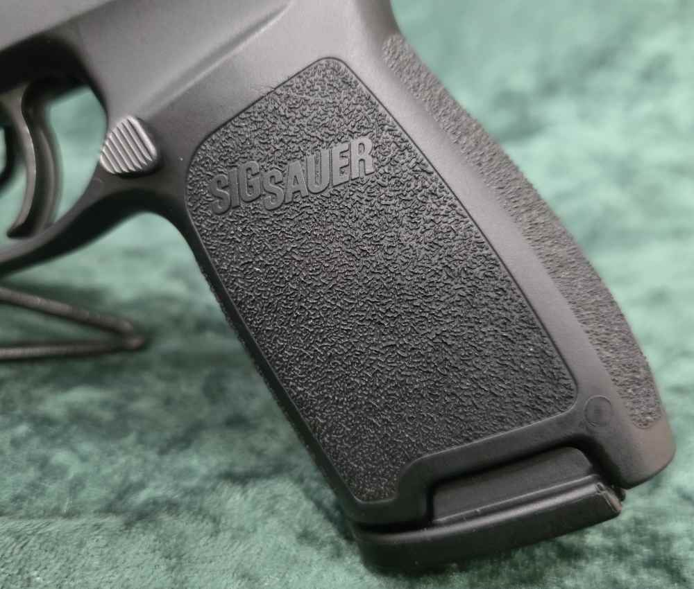 Sig Sauer P320 TEXAS RANGERS edition -img-14