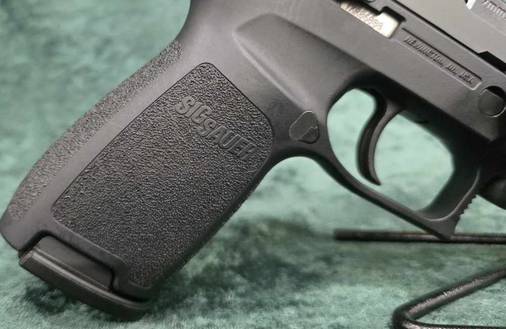 Sig Sauer P320 TEXAS RANGERS edition -img-1