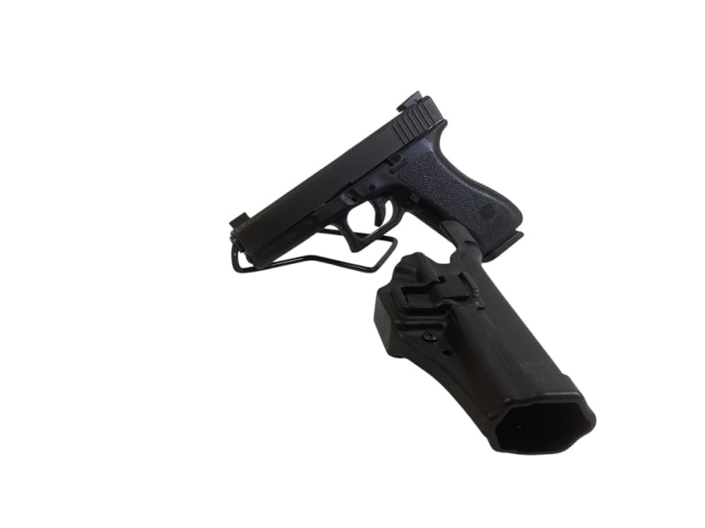 Glock G17 Gen2 Pistol: 9MM 4.89" Barrel, 17 Rds,: GOOD! -img-0