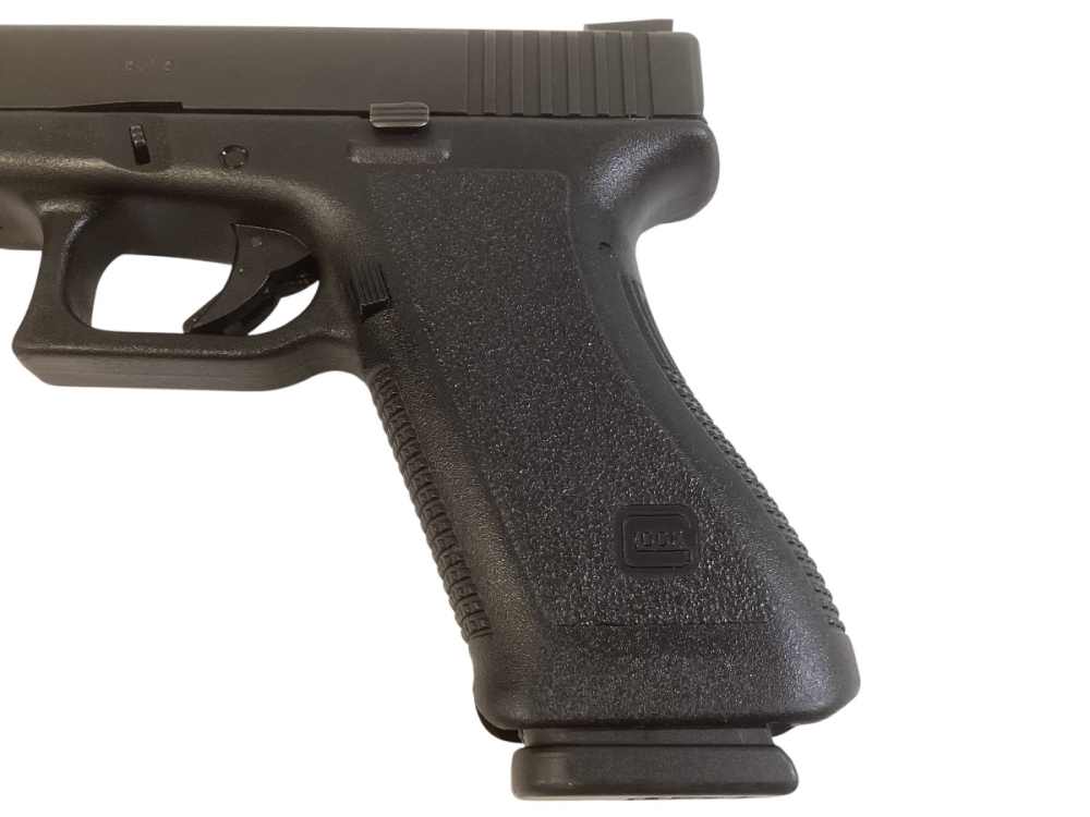 Glock G17 Gen2 Pistol: 9MM 4.89" Barrel, 17 Rds,: GOOD! -img-2