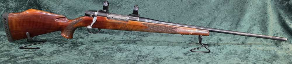 Weatherby MARK V GERMAN MADE! 5-digit serial number 300 Weatherby magnum-img-0