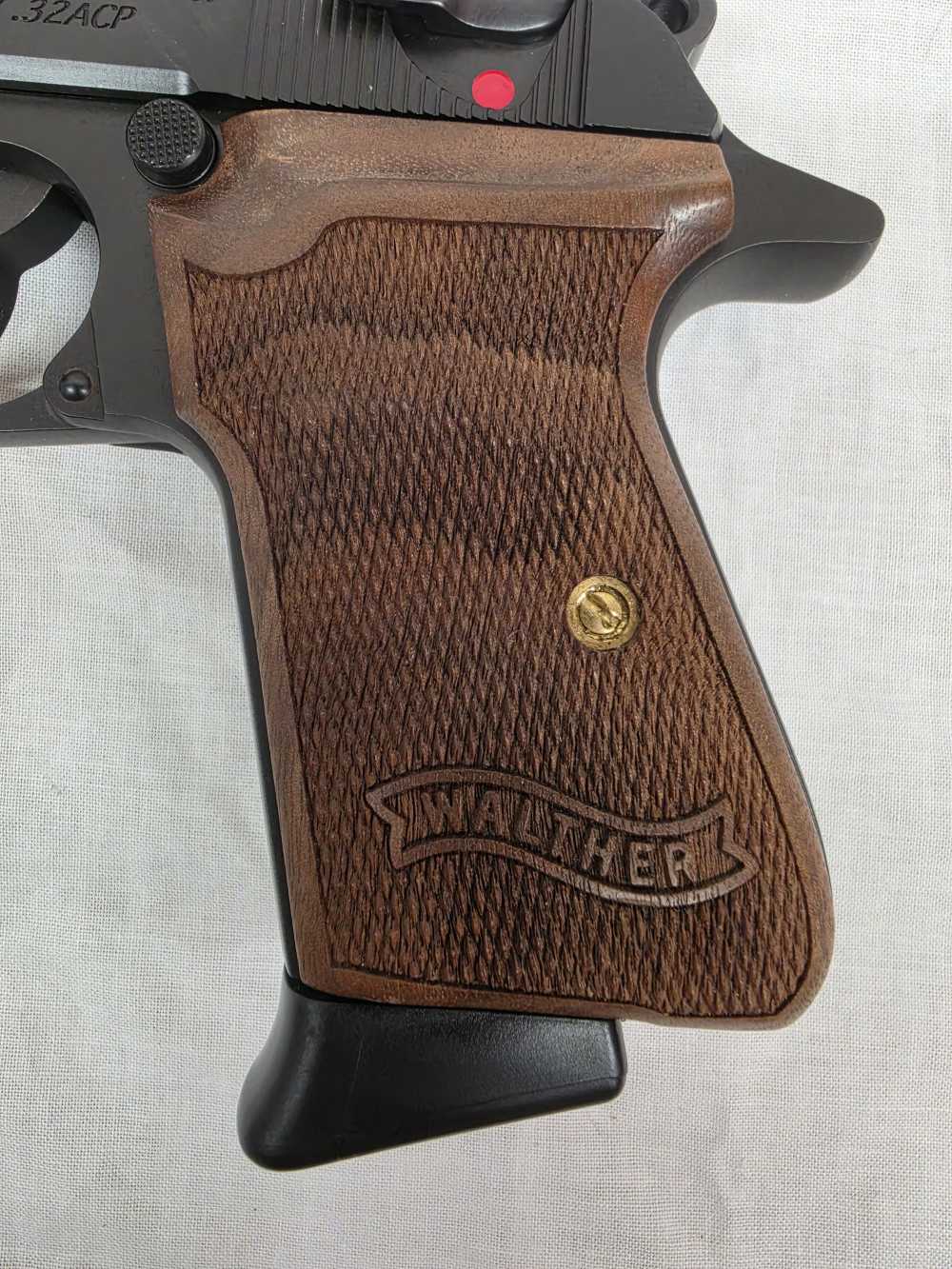 WALTHER PP BLACK 32 ACP w/CASE-img-6