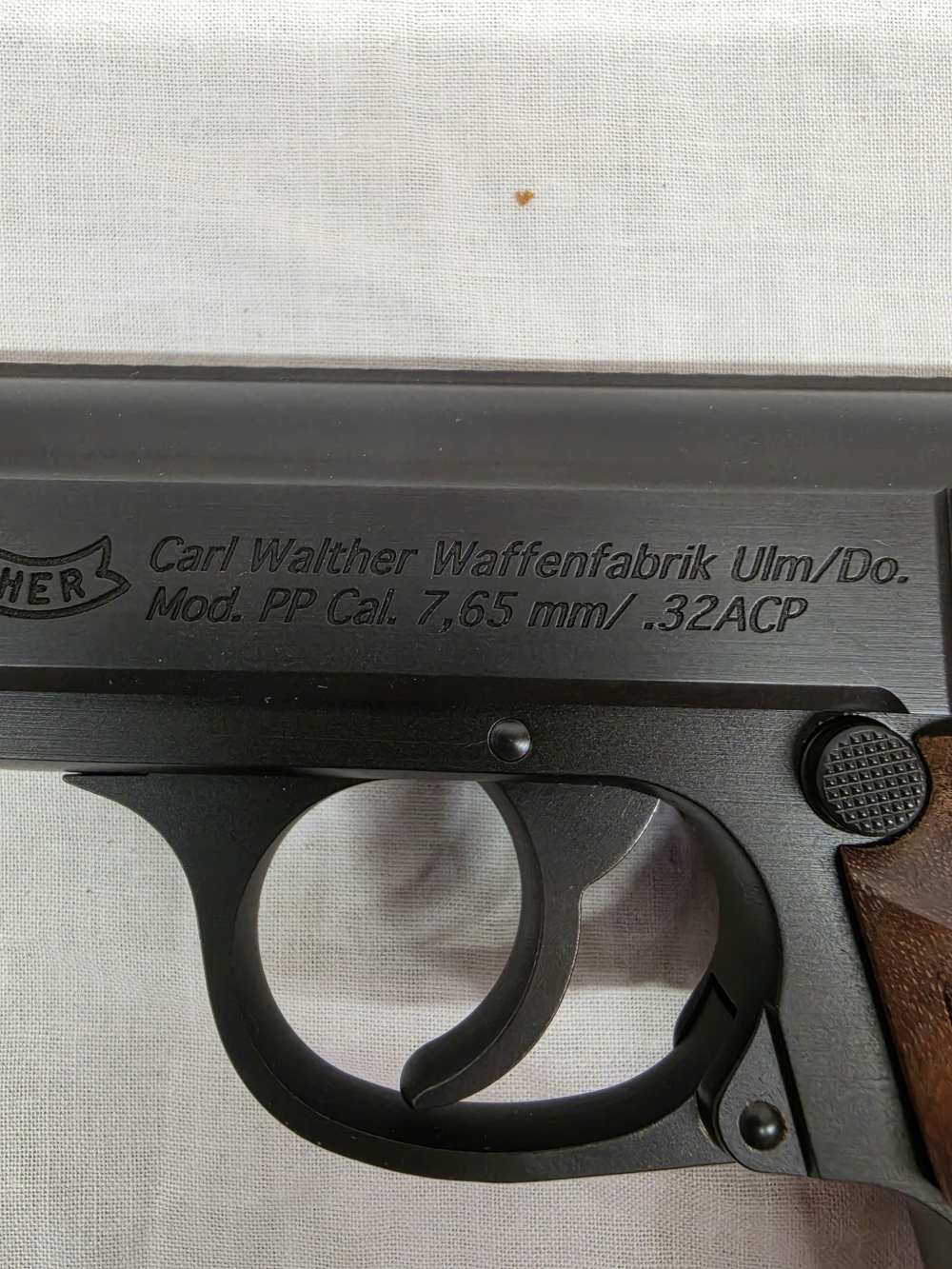 WALTHER PP BLACK 32 ACP w/CASE-img-7