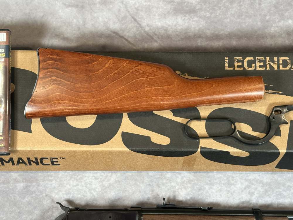 Rossi R92 44 Mag, 20" Lever Action Large Loop with Walnut Furniture-img-34