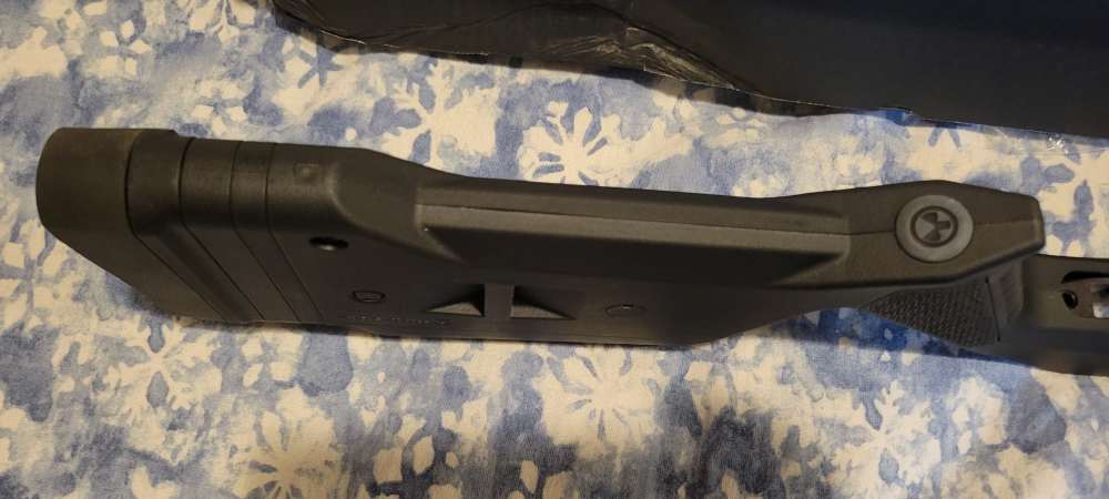 Black Ruger American Magpul Hunter stock short action MAG931-BLK-img-7