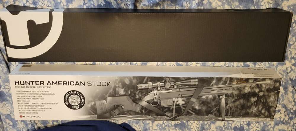 Black Ruger American Magpul Hunter stock short action MAG931-BLK-img-18