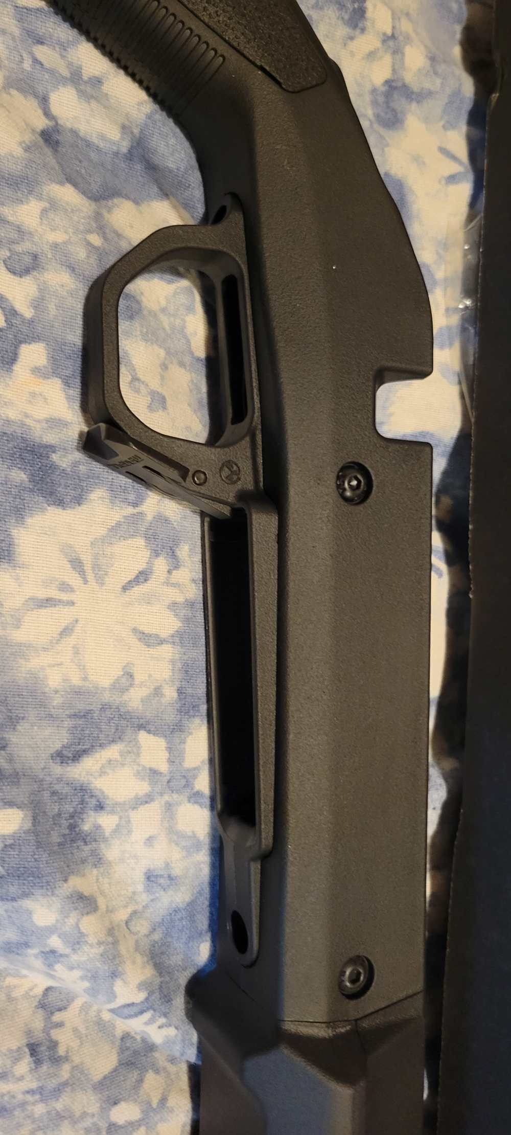 Black Ruger American Magpul Hunter stock short action MAG931-BLK-img-11